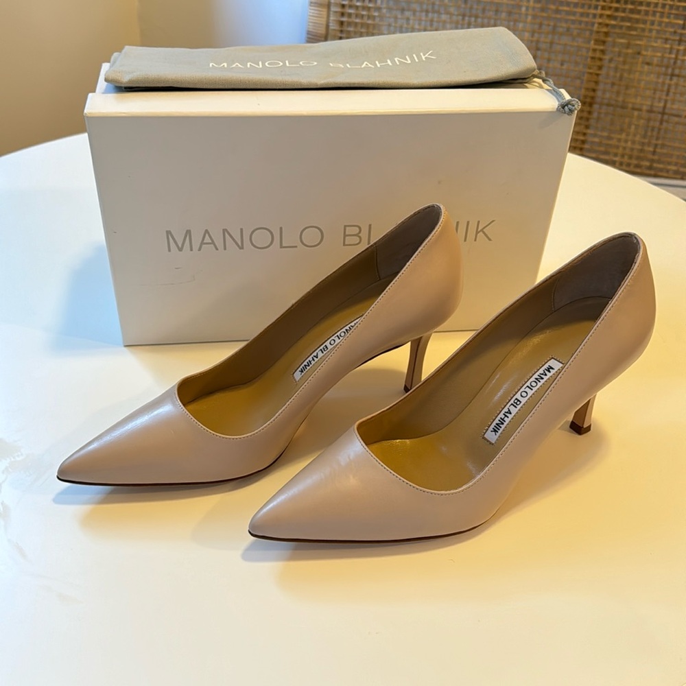 Manila Blahnik White M-Srila 50MM NWT